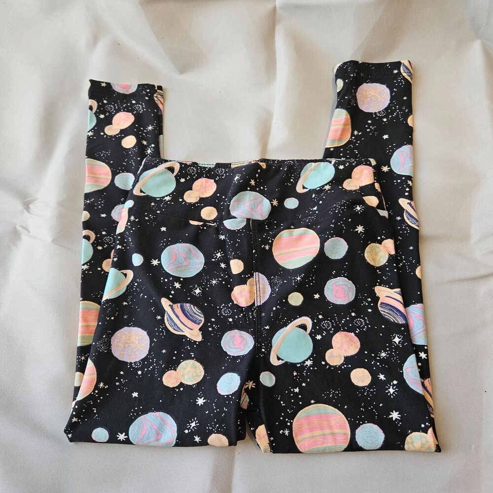 LuLaRoe Kids Planets Space Galaxy Print Leggings Size S/M (3T-4T)